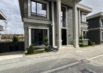 cam balkon sinekliği