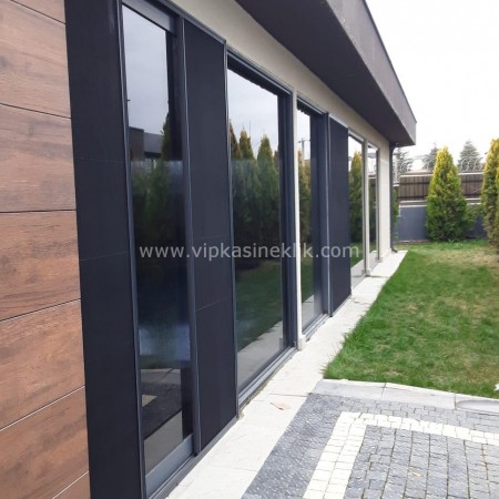 İncek Stor Sineklik